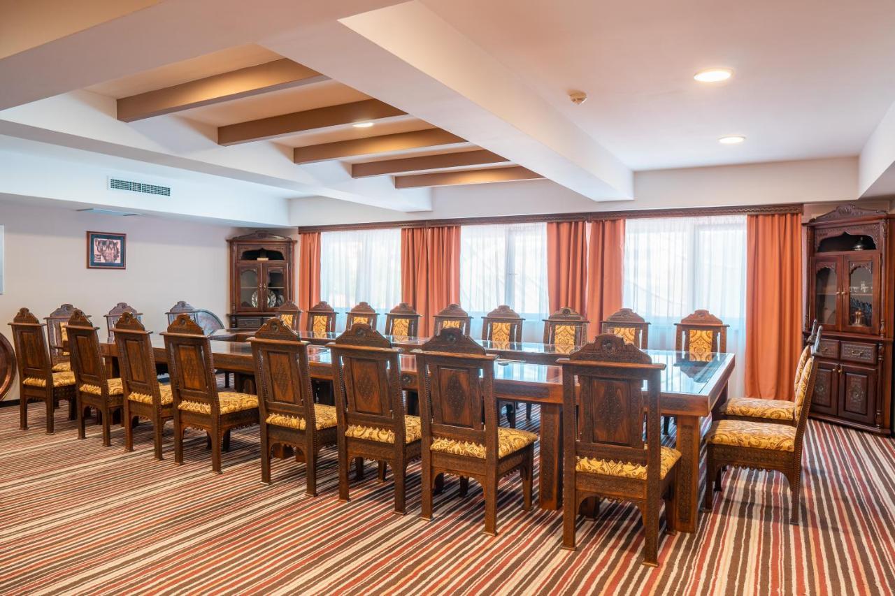 Garden City Hotel Konjic Exteriér fotografie